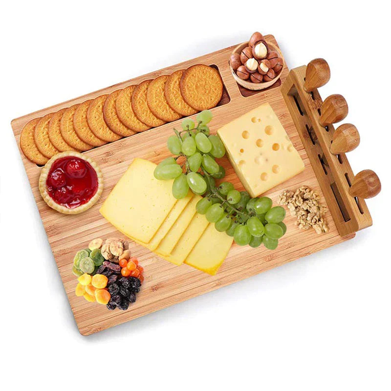 Tábua de Corte para Queijos em Bambu com Acessórios